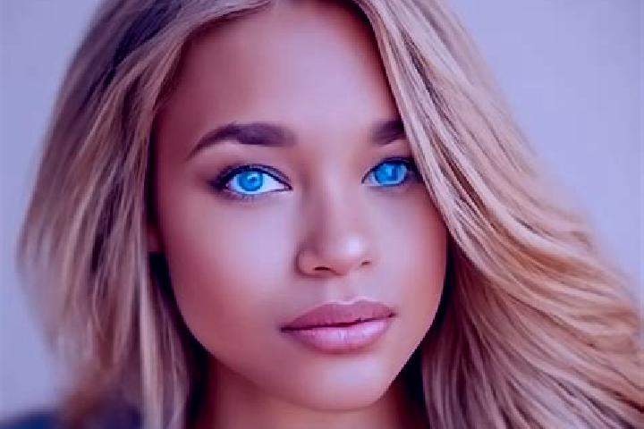 Riley, 28, a blonde blue-eyed latina companion based in Pyongyang. Offering OWO, BDSM, Duos, Erotic Massage, Girlfriend Experience. Available for incall and ...