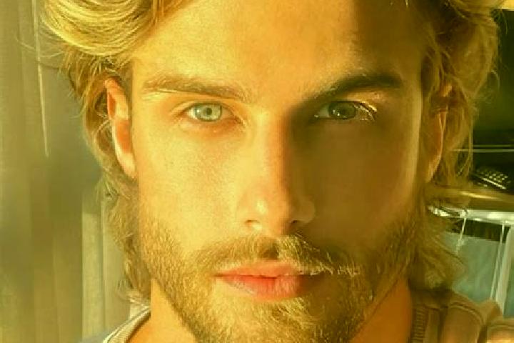 Riley, 28, a blonde blue-eyed middle eastern companion based in Ogrodzona. Offering Deep French Kissing, 69, Overnight, Roleplay. Available for incall and ou...