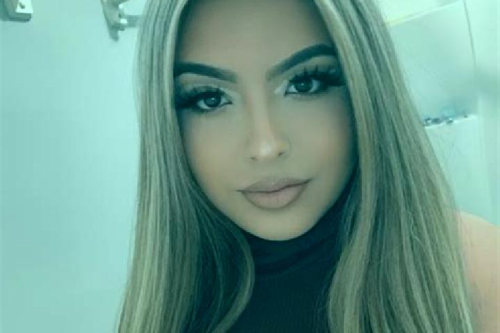 Riley, 28, a blonde green-eyed latina companion based in Pozo de Ibarra. Offering A-Level, GFE, BDSM, Fetish. Available for incall and outcall, day and eveni...