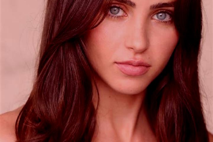 Riley, 28, a red brown-eyed middle eastern companion based in Waitati. Offering A-Level, Roleplay, Girlfriend Experience, BDSM, GFE. Available for incall and...