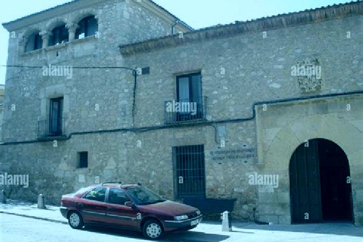 Riley, 28 — Escort in Carbonero el Mayor, Spain