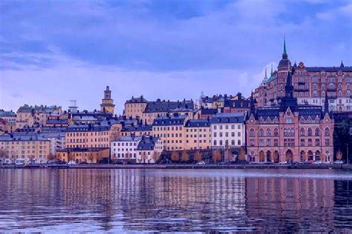 Riley, 28 — Escort in Hoekerum, Sweden