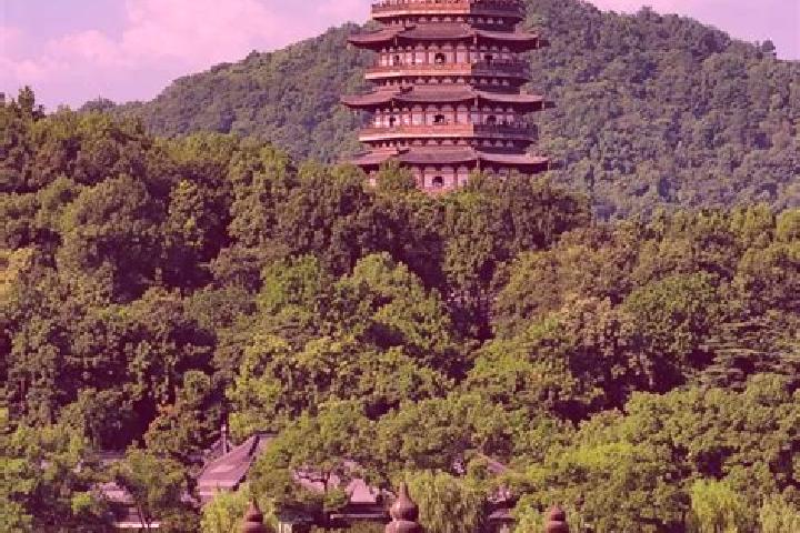 Riley, 28 — Escort in Ma an, China