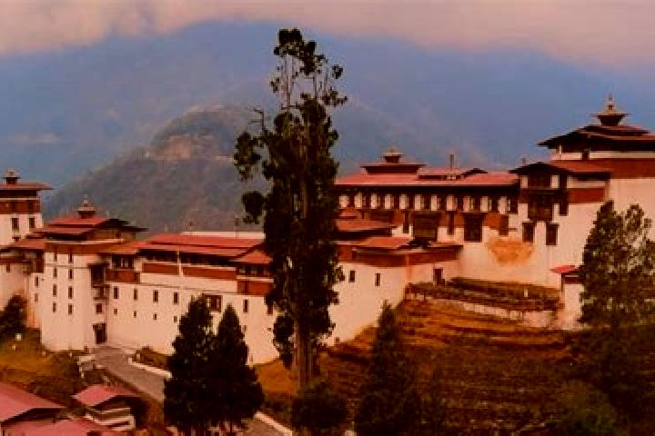 Riley, 28 — Escort in Trongsa, Bhutan
