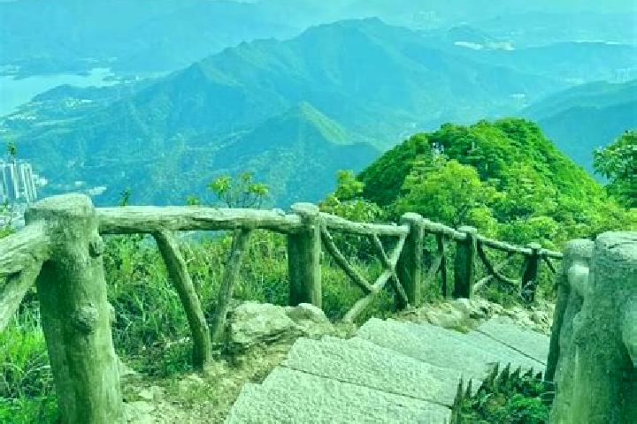 Riley, 28 — Escort in Wutong, China