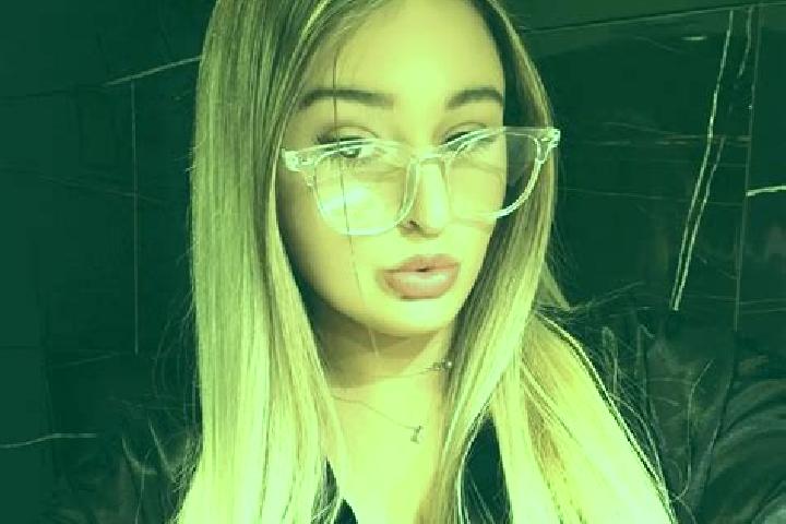 Riley, 29 — Escort in Poiana Cracaoani, Romania