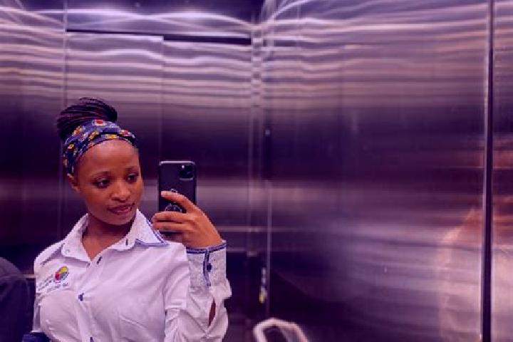 Riley, 29 — Escort in Thubelihle, South Africa