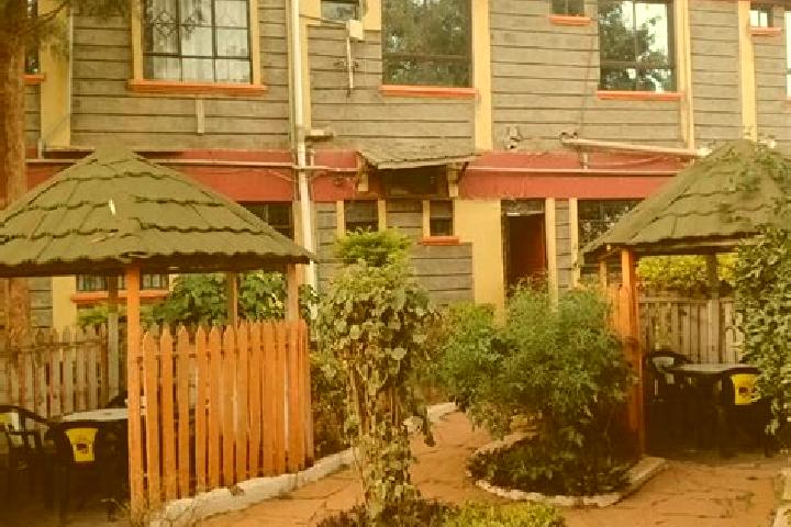 Riley, 29 — Escort in Wote, Kenya