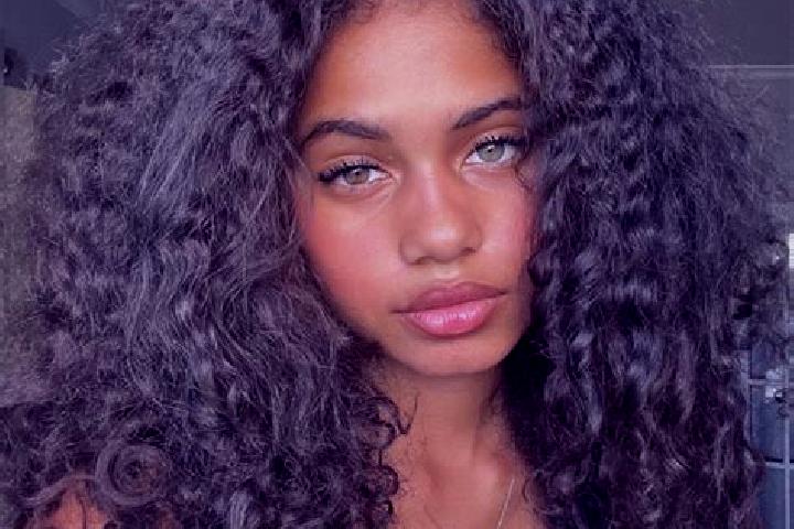 Riley, 30, a auburn blue-eyed ebony companion based in Shepreth. Offering CIM, Massage, Tantra, Girlfriend Experience, Dinner Date. Available for incall and ...