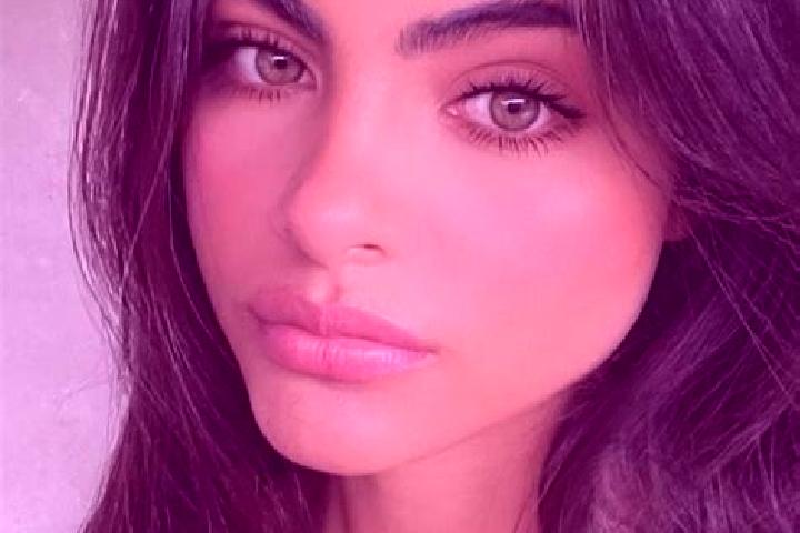 Riley, 30, a black dark-eyed indian companion based in Babile. Offering Prostate Massage, Roleplay, Duos, GFE. Available for incall and outcall, day and even...