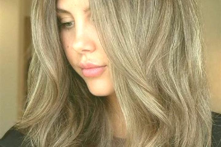 Riley, 30, a brunette grey-eyed european companion based in Los Ruisenores. Offering Erotic Massage, GFE, A-Level. Available for incall and outcall, overnigh...