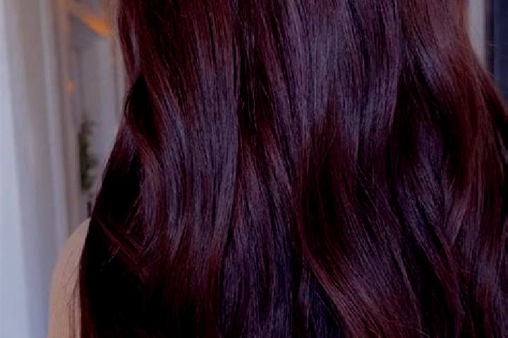 Riley, 30, a red brown-eyed asian companion based in Mittelhausen. Offering Tantra, Domination, 69. Available for incall and outcall, day and evening dates.