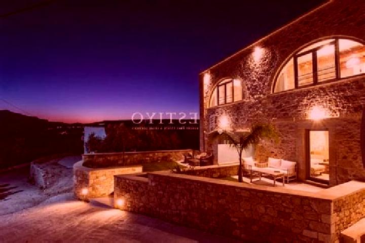 Riley, 30 — Escort in Kissamos, Greece