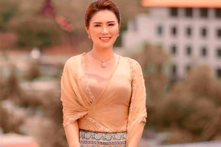Riley, 30 — Escort in Kyaung Su, Myanmar