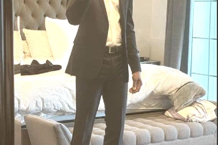 Riley, 31, a black dark-eyed ebony companion based in Hernialde. Offering Couples, Travel Companion, Fetish. Available for incall and outcall, day and evenin...