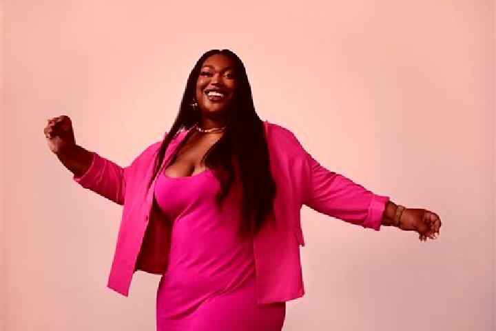 Riley, 31, a black grey-eyed ebony companion based in Spall. Offering Party Girl, BDSM, Striptease, 69, Overnight. Available for incall and outcall, overnigh...