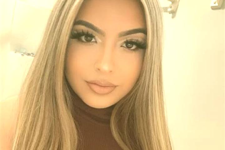 Riley, 31, a blonde brown-eyed latina companion based in Copacesti. Offering Massage, Deep French Kissing, Fetish, CIM. Available for incall and outcall, day...