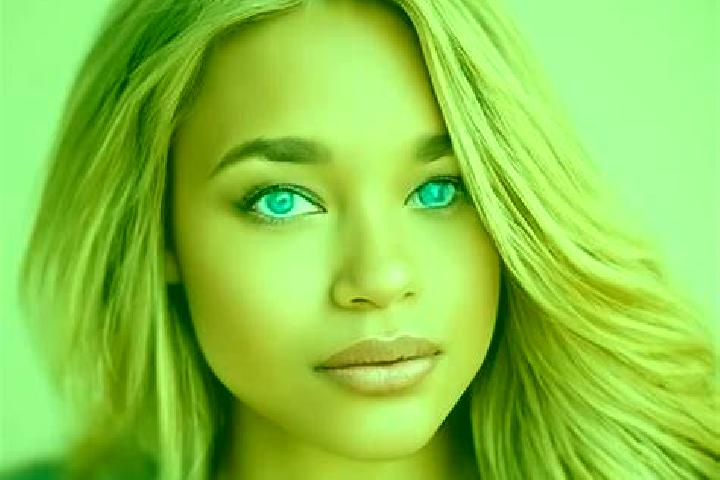 Riley, 31, a dark blonde blue-eyed latina companion based in Lukachivka. Offering Couples, GFE, Fetish, Overnight, Erotic Massage. Available for incall and o...