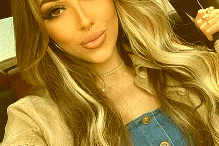 Riley, 31, a dark blonde brown-eyed mediterranean companion based in Reichenbach/Vogtland. Offering Massage, Travel Companion, Duos. Available for incall and...