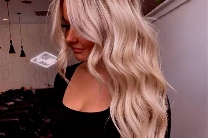 Riley, 31, a platinum blonde dark-eyed european companion based in Benirredra. Offering Fetish, Domination, Girlfriend Experience, Couples. Available for inc...