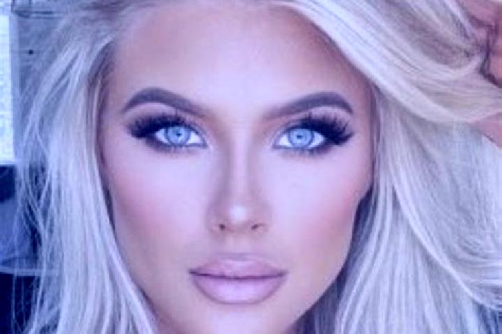 Riley, 31, a platinum blonde hazel-eyed mixed companion based in Clonee. Offering GFE, Tantra, Overnight, Striptease. Available for incall and outcall, day a...