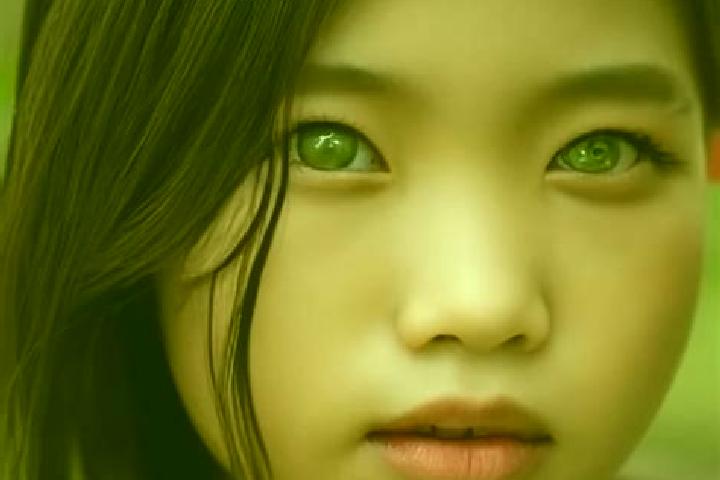 Riley, 31, a red green-eyed asian companion based in Pontalina. Offering Travel Companion, Dinner Date, Girlfriend Experience. Available for incall and outca...