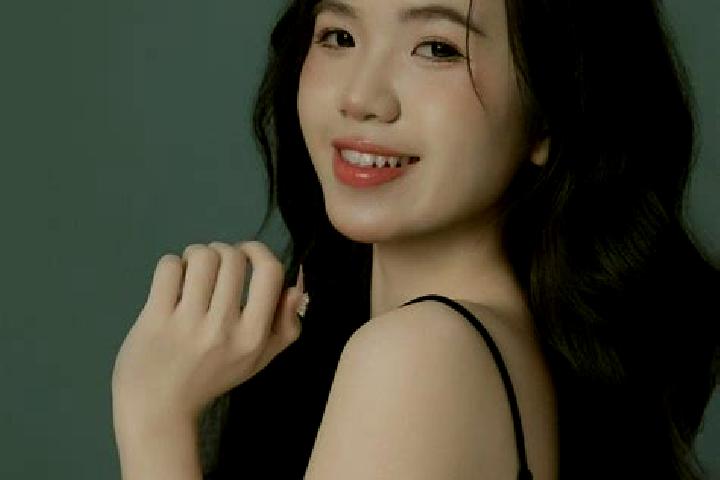 Riley, 31 — Escort in Cau Ke, Vietnam
