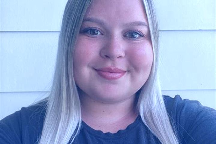Riley, 31 — Escort in Keiser, United States