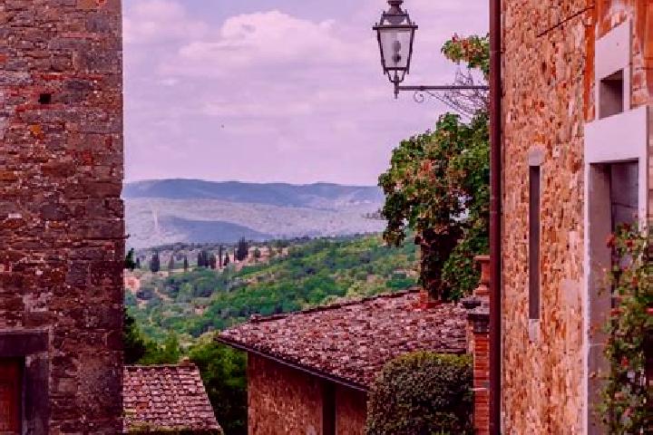 Riley, 31 — Escort in Panzano in Chianti, Italy