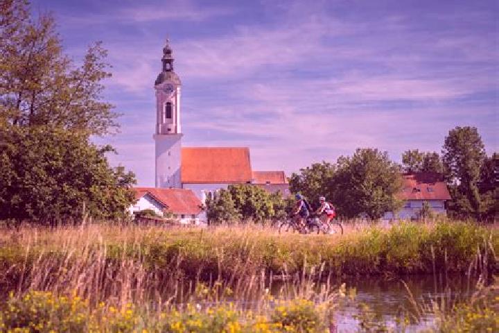 Riley, 31 — Escort in Zolling, Germany