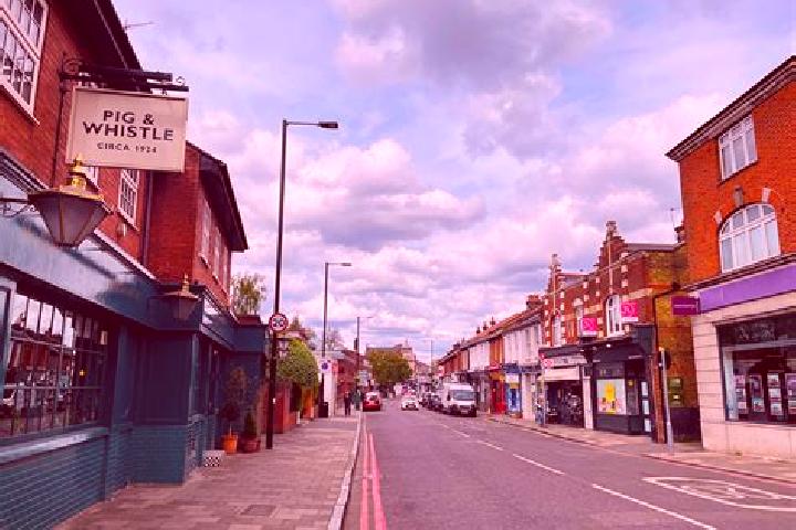 Riley, 32, a red blue-eyed ebony companion based in East Sheen. Offering Roleplay, Striptease, Domination. Available for incall and outcall, overnight bookin...