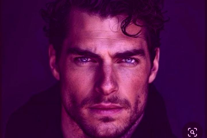 Riley, 32, a red dark-eyed mediterranean companion based in Morwell. Offering Tantra, Prostate Massage, Girlfriend Experience, Dinner Date. Available for inc...