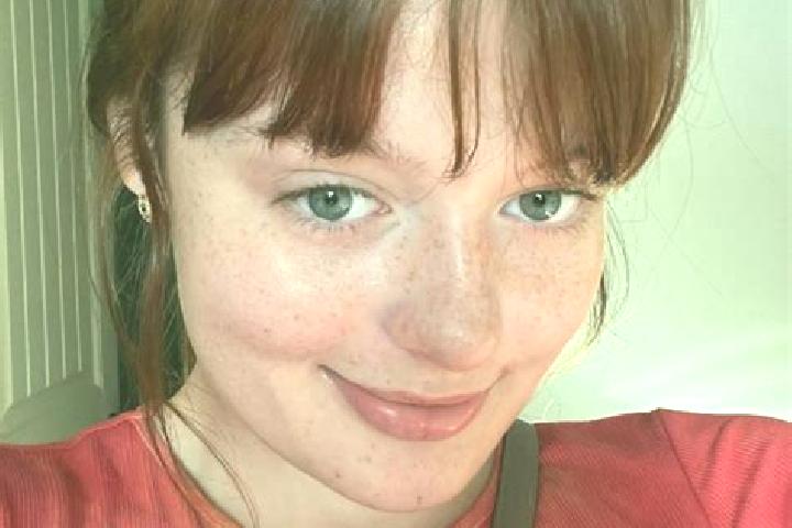 Riley, 32, a red green-eyed caucasian companion based in Clairfontaine. Offering BDSM, 69, Couples, Party Girl. Available for incall and outcall, overnight b...