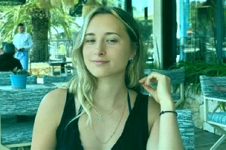 Riley, 32 — Escort in Assoum, Ivory Coast