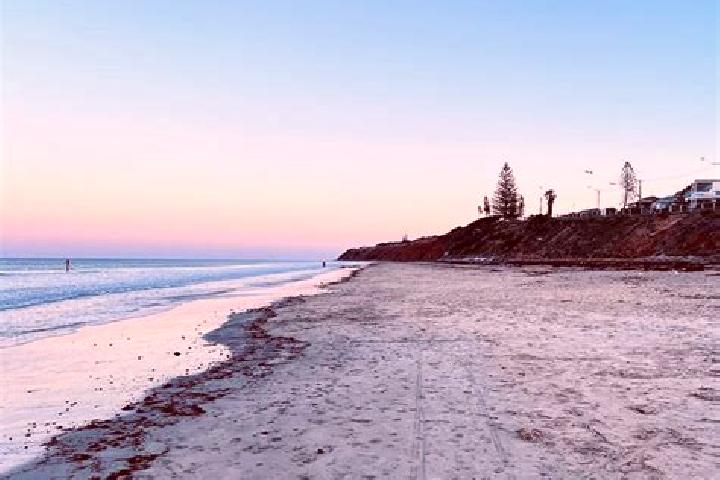 Riley, 32 — Escort in Christies Beach, Australia