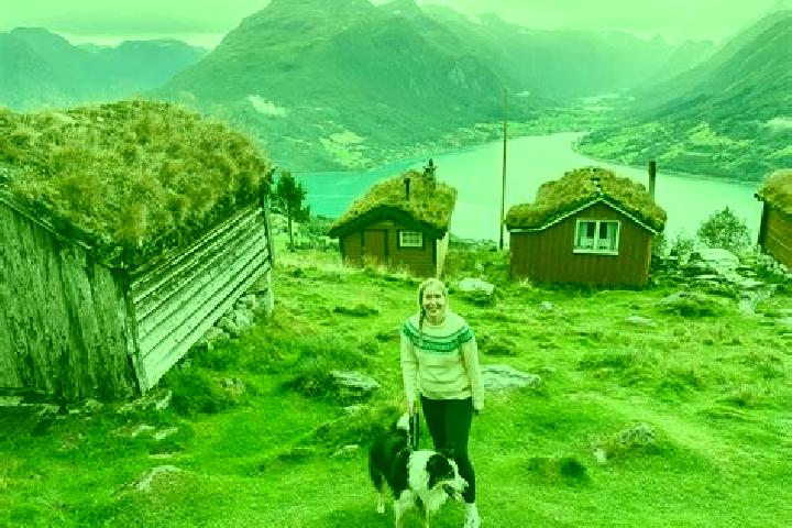 Riley, 32 — Escort in Orstad, Norway