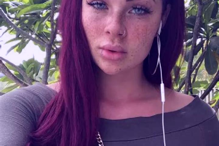 Riley, 33, a red green-eyed caribbean companion based in Romulus. Offering Roleplay, 69, Party Girl. Available for incall and outcall, day and evening dates.