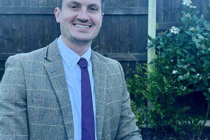 Riley, 33 — Escort in Barston, United Kingdom