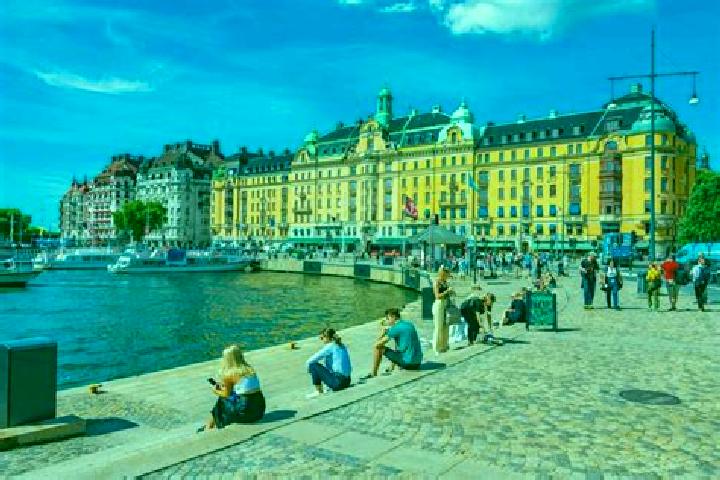 Riley, 33 — Escort in Naesum, Sweden