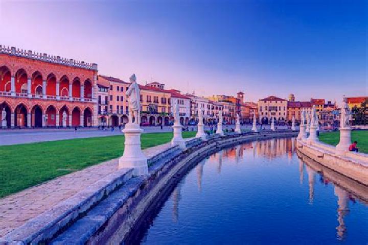 Riley, 33 — Escort in Prato di Coppola, Italy