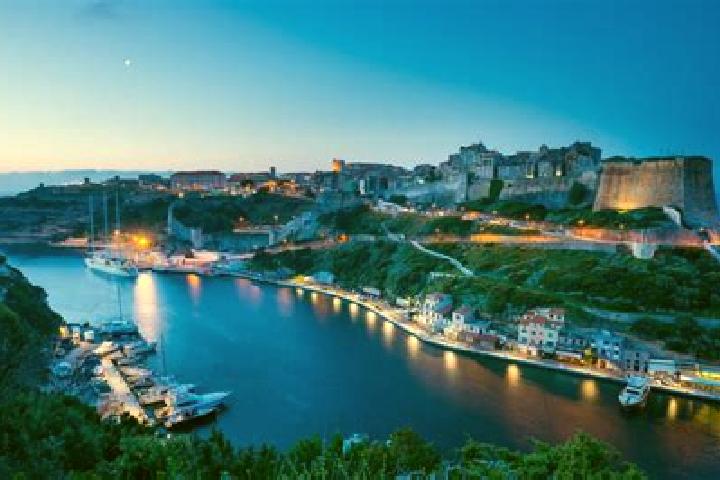 Riley, 33 — Escort in San Bonifacio, Italy