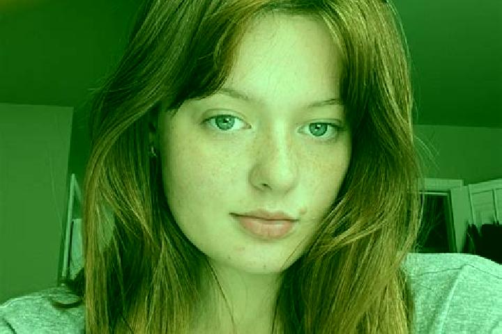 Riley, 34, a auburn amber-eyed mixed companion based in Chernogorsk. Offering Couples, Roleplay, A-Level. Available for incall and outcall, day and evening d...