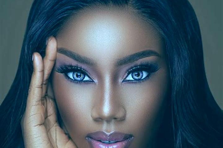 Riley, 34, a black blue-eyed ebony companion based in Nadejdea. Offering Deep French Kissing, OWO, BDSM. Available for incall and outcall, day and evening da...