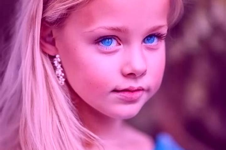 Riley, 34, a blonde blue-eyed mixed companion based in Orsara di Puglia. Offering Girlfriend Experience, Duos, GFE, Striptease. Available for incall and outc...