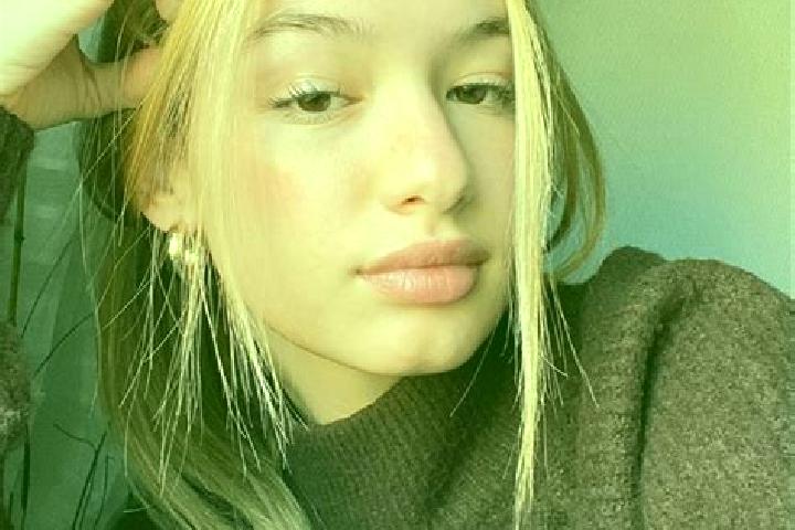 Riley, 34, a blonde brown-eyed caucasian companion based in Wagir. Offering 69, BDSM, Travel Companion, Deep French Kissing, OWO. Available for incall and ou...