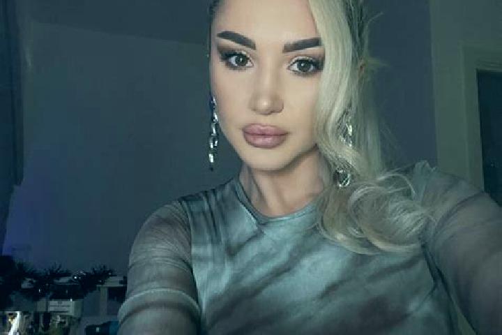 Riley, 34, a blonde dark-eyed asian companion based in Kozjak. Offering OWO, Striptease, 69, Travel Companion. Available for incall and outcall, day and even...