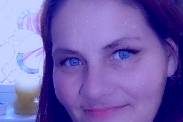 Riley, 34, a red dark-eyed indian companion based in Ikornnes. Offering Travel Companion, Overnight, 69. Available for incall and outcall, day and evening da...