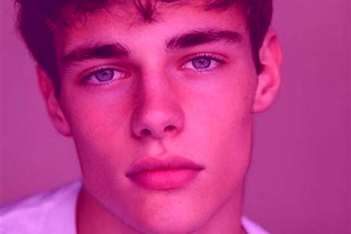 Riley, 34, a red green-eyed caucasian companion based in Zherong. Offering Girlfriend Experience, GFE, Domination, Roleplay, Couples. Available for incall an...