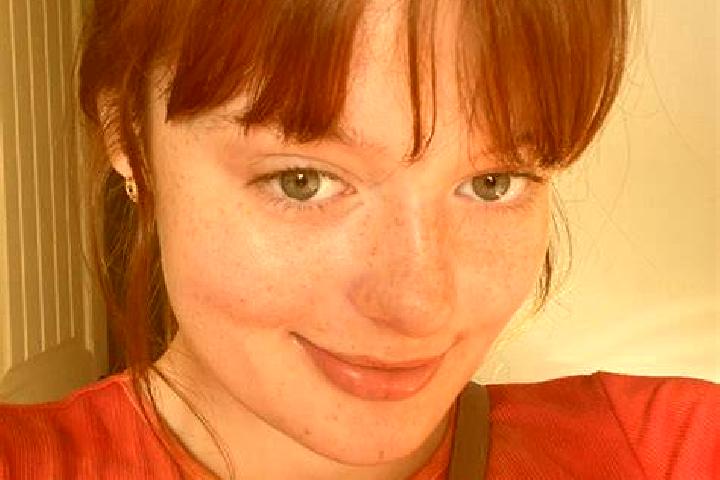 Riley, 34, a red green-eyed european companion based in Tabouttou. Offering Roleplay, Erotic Massage, Striptease. Available for incall and outcall, overnight...