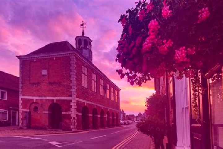 Riley, 34, a red hazel-eyed ebony companion based in Amersham on the Hill. Offering OWO, Massage. Available for incall and outcall, overnight bookings availa...